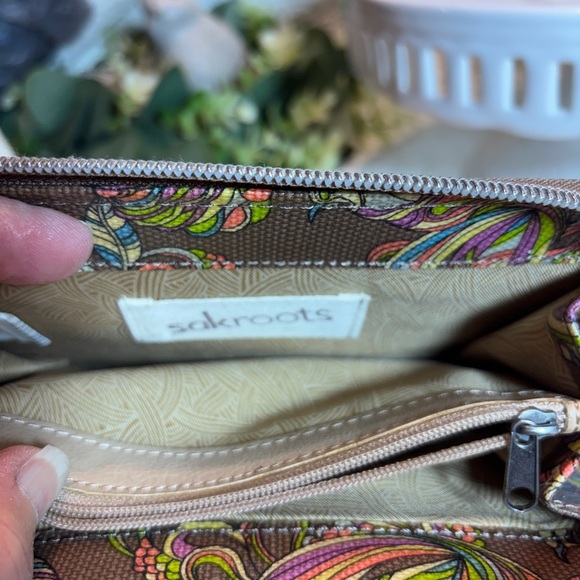 Sakroots Brown Floral Trifold Wallet with Pink Trim - Picture 3 of 4